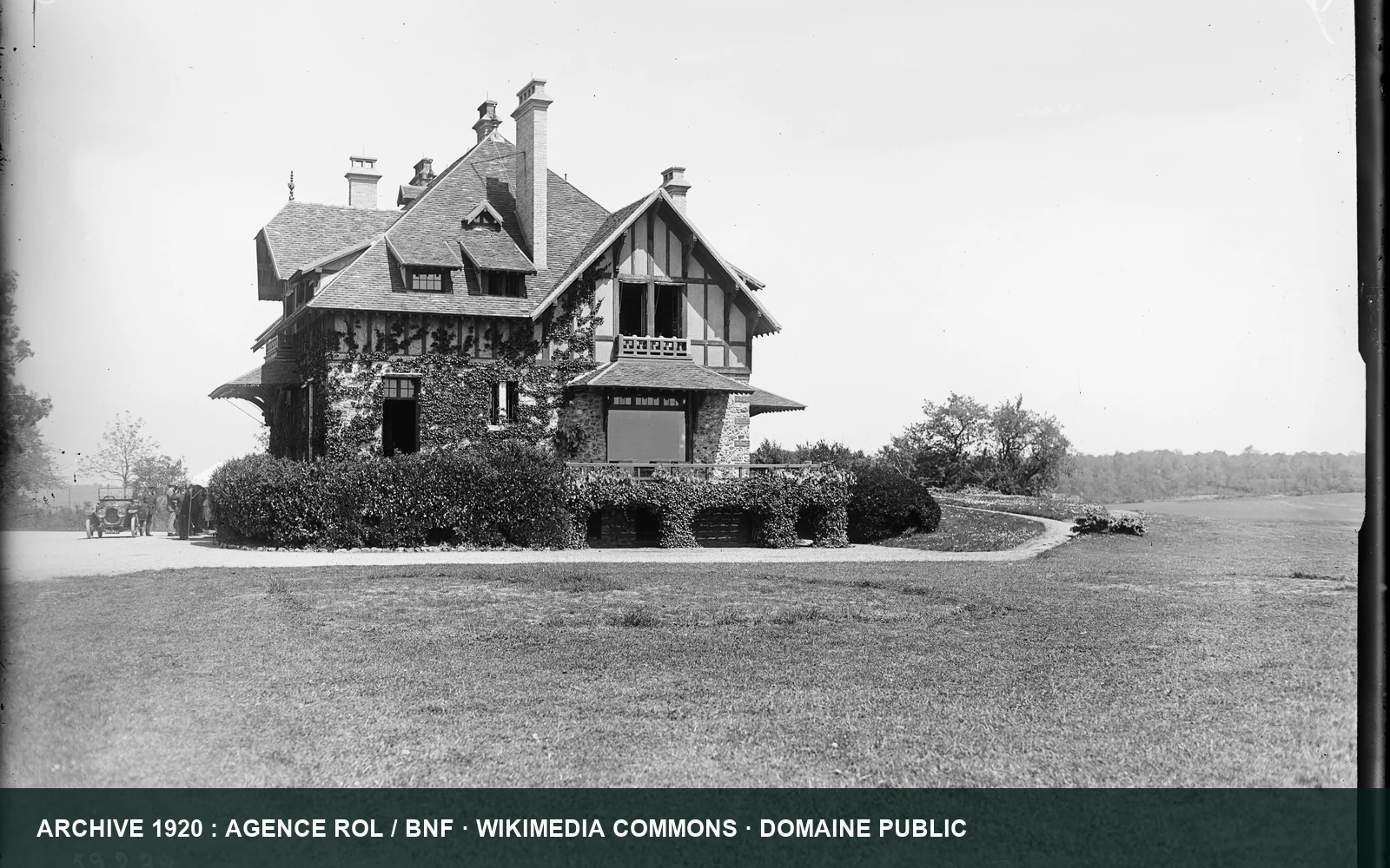 Photographie d’archive du chalet du Golf de La Boulie lors du championnat professionnel de 1920.