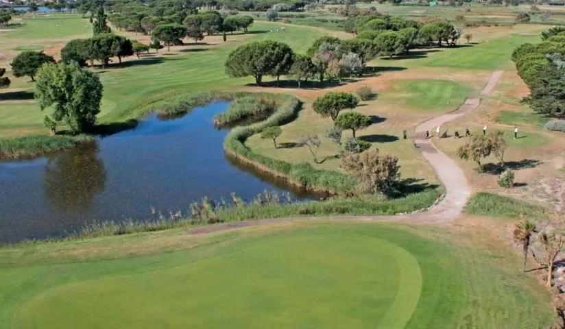 Green et plan d’eau — Golf de Saint-Cyprien