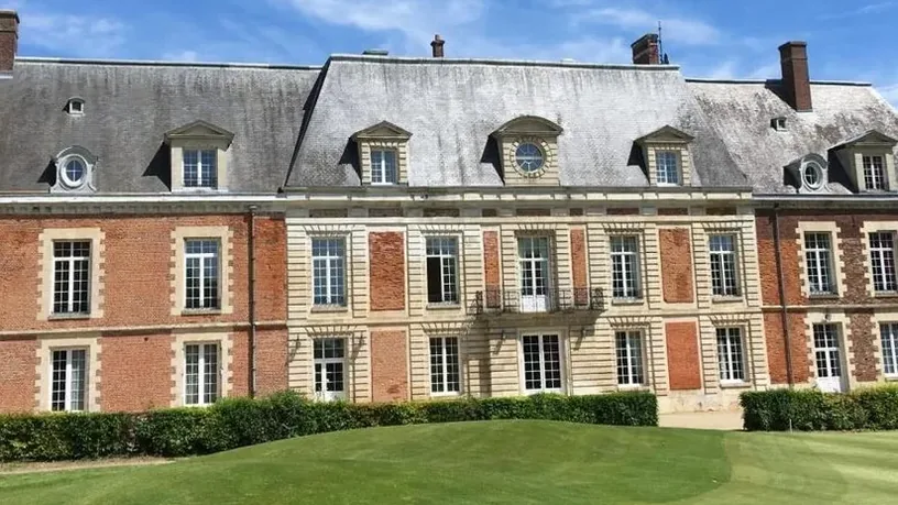 Golf du Château d'Humières — château du domaine