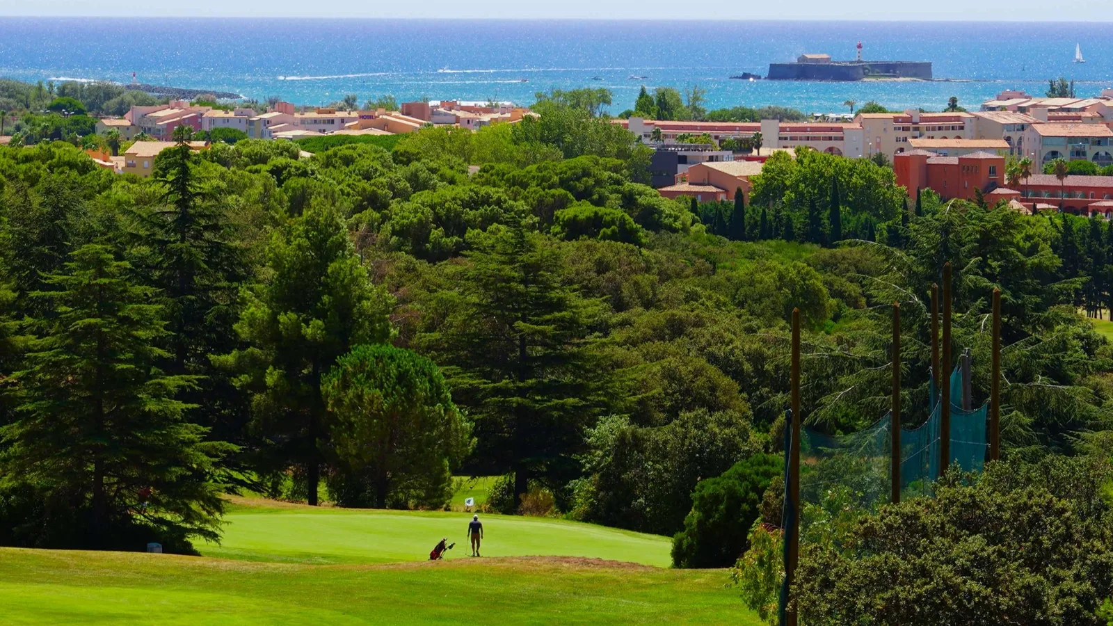Fairway dominant la mer et la station du Cap d'Agde