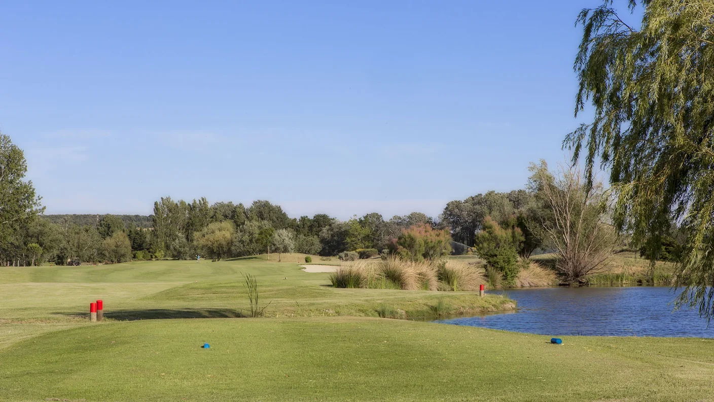 Golf d’Avignon Châteaublanc — photographie du parcours
