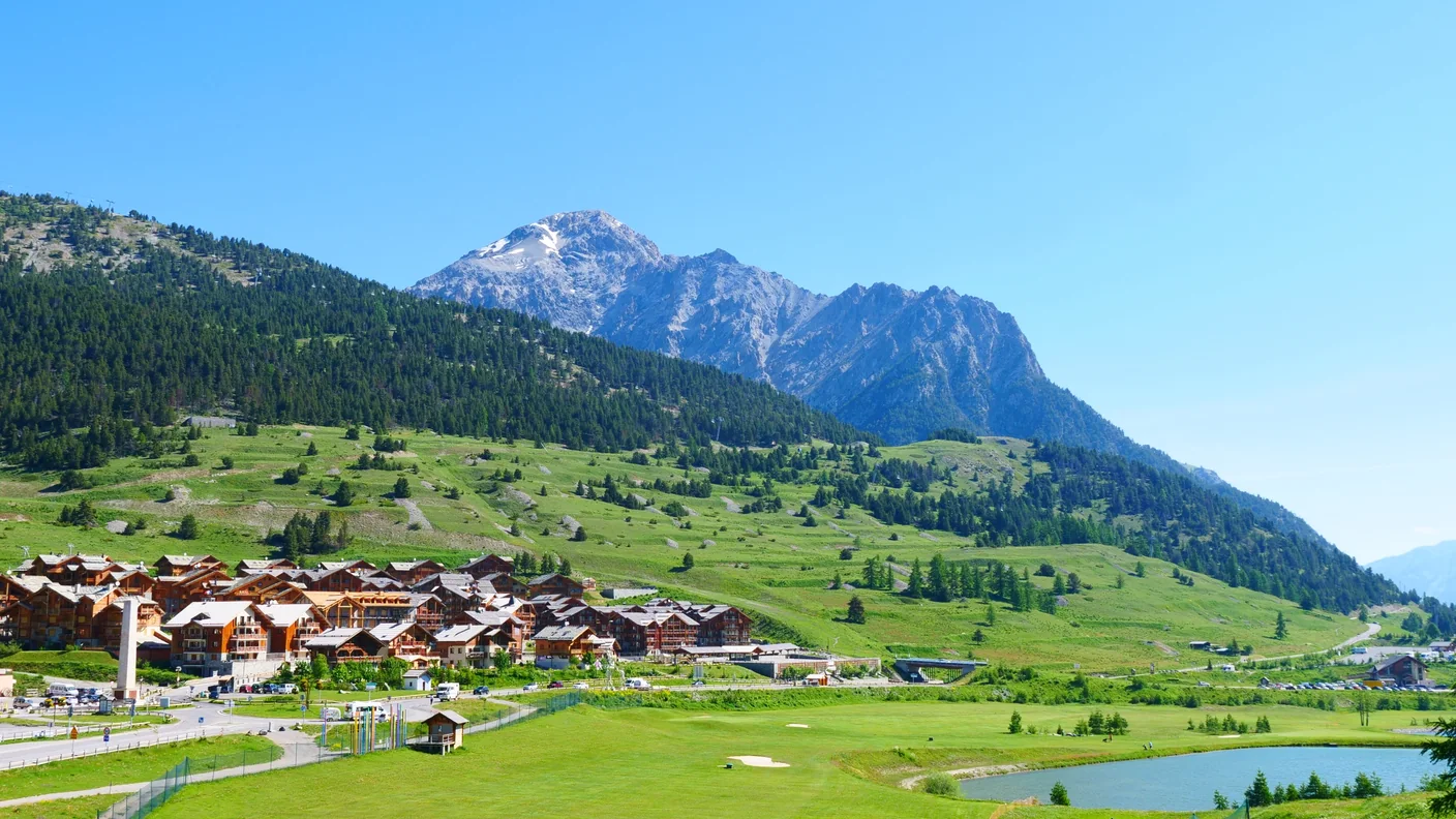 Golf international de Montgenèvre — parcours national 9 trous